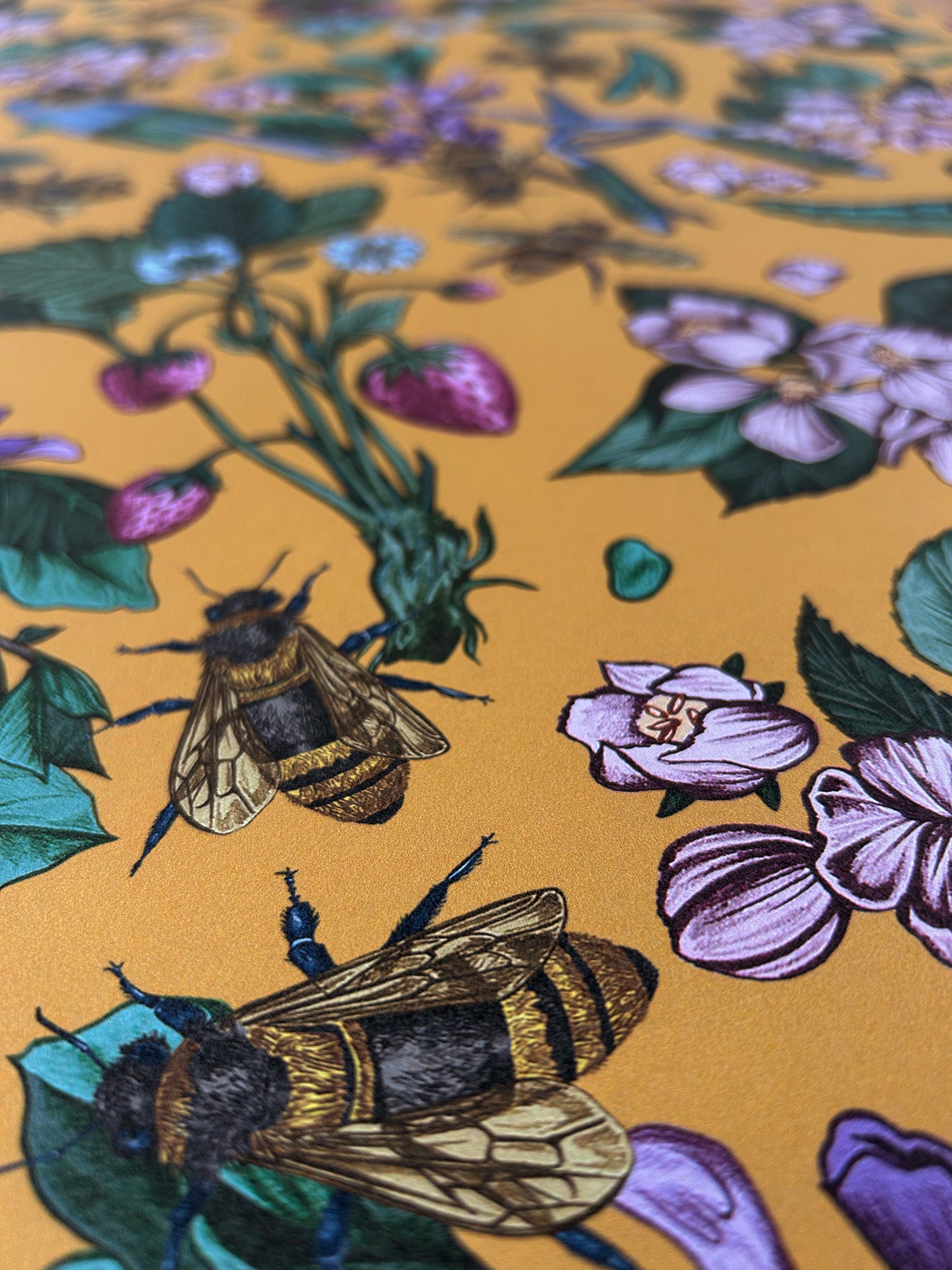Signature Bee Mustard Wallpaper